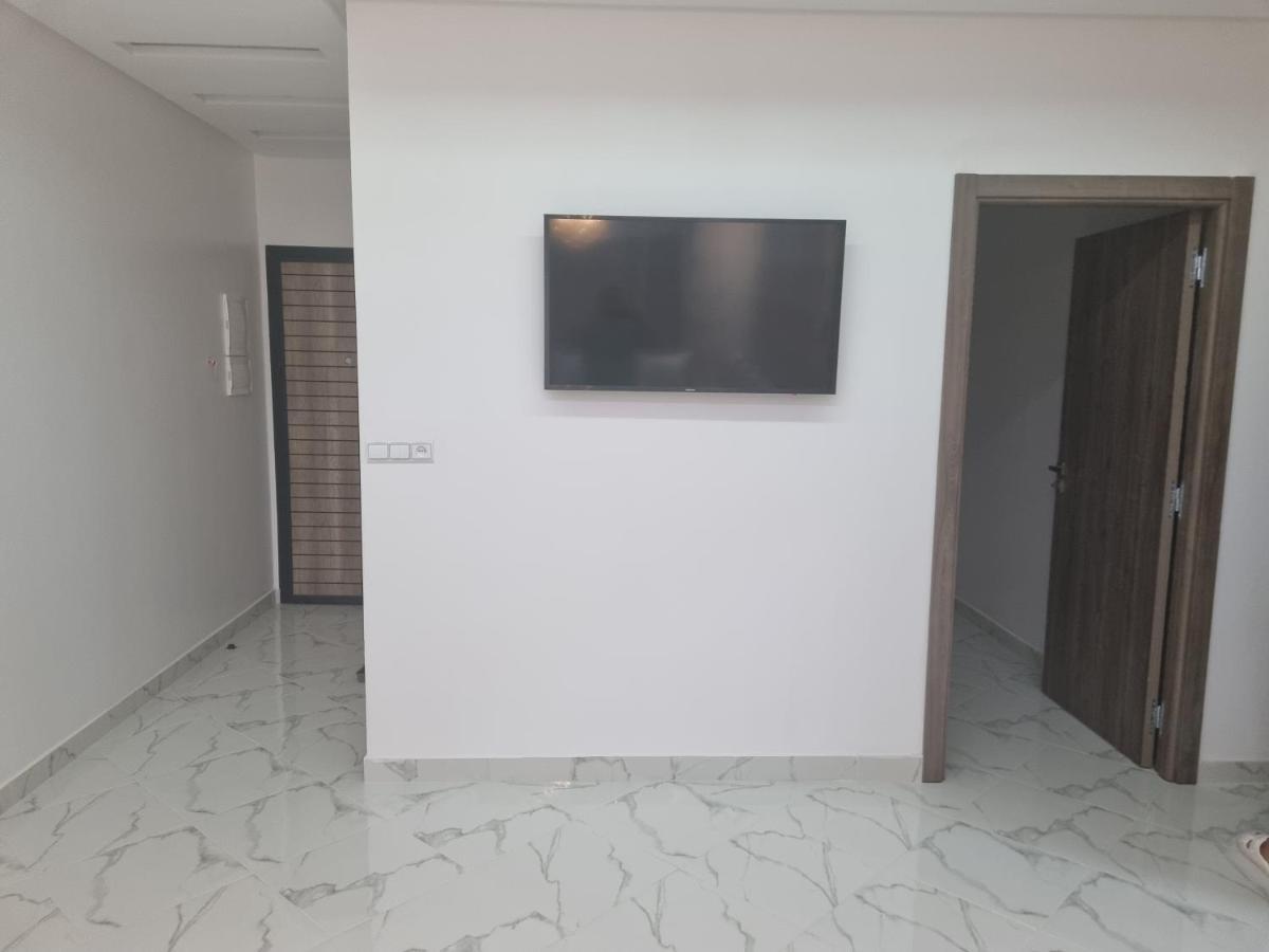 Chorouk Apartment นาดอร์ ภายนอก รูปภาพ