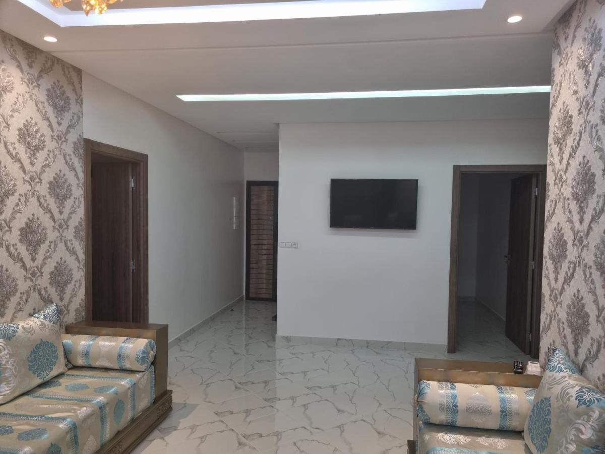 Chorouk Apartment นาดอร์ ภายนอก รูปภาพ